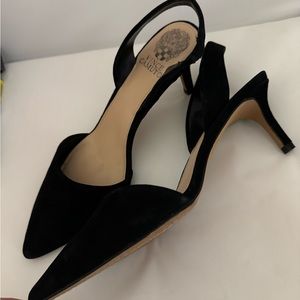 Vince Camuto Kitten Heel Black Pumps New